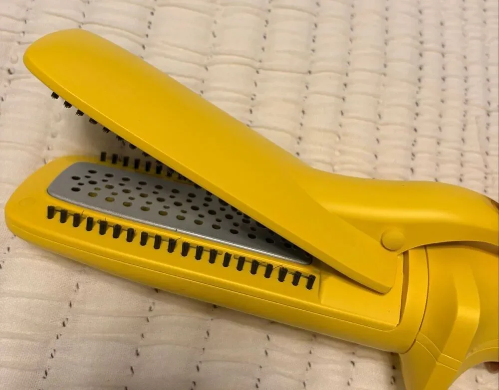 NEW Drybar The Straight Shot Blow-Drying Flat Iron Yellow Ionic Styler No Box